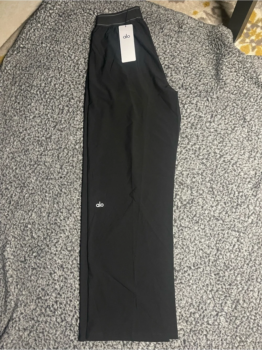 ALO Yoga Black lounge trousers